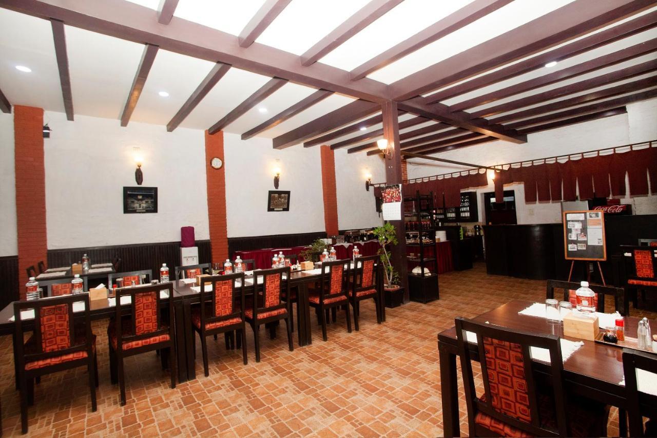 Oyo 738 Hotel Kaze Darbar Katmandu Zewnętrze zdjęcie