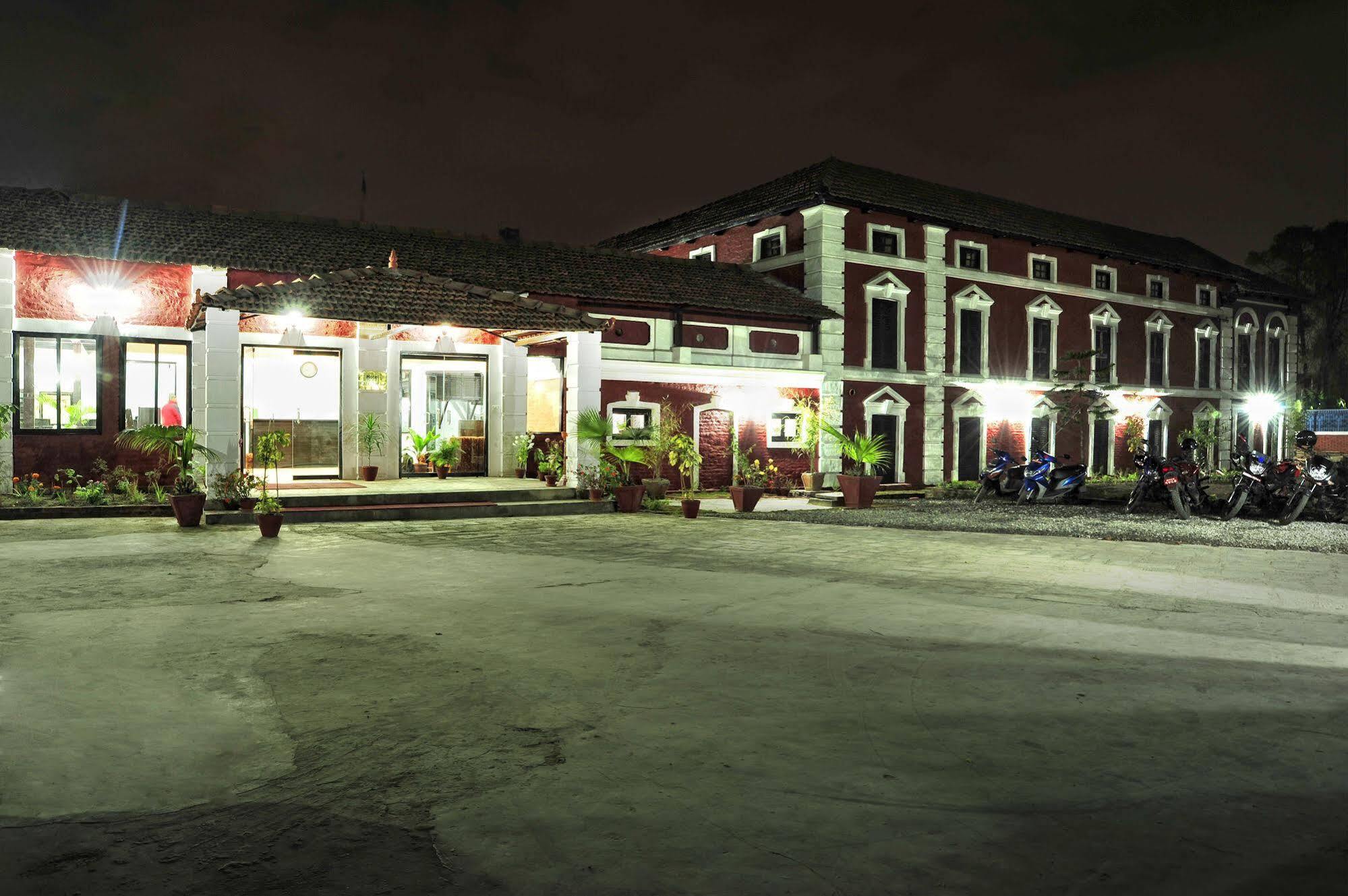Oyo 738 Hotel Kaze Darbar Katmandu Zewnętrze zdjęcie