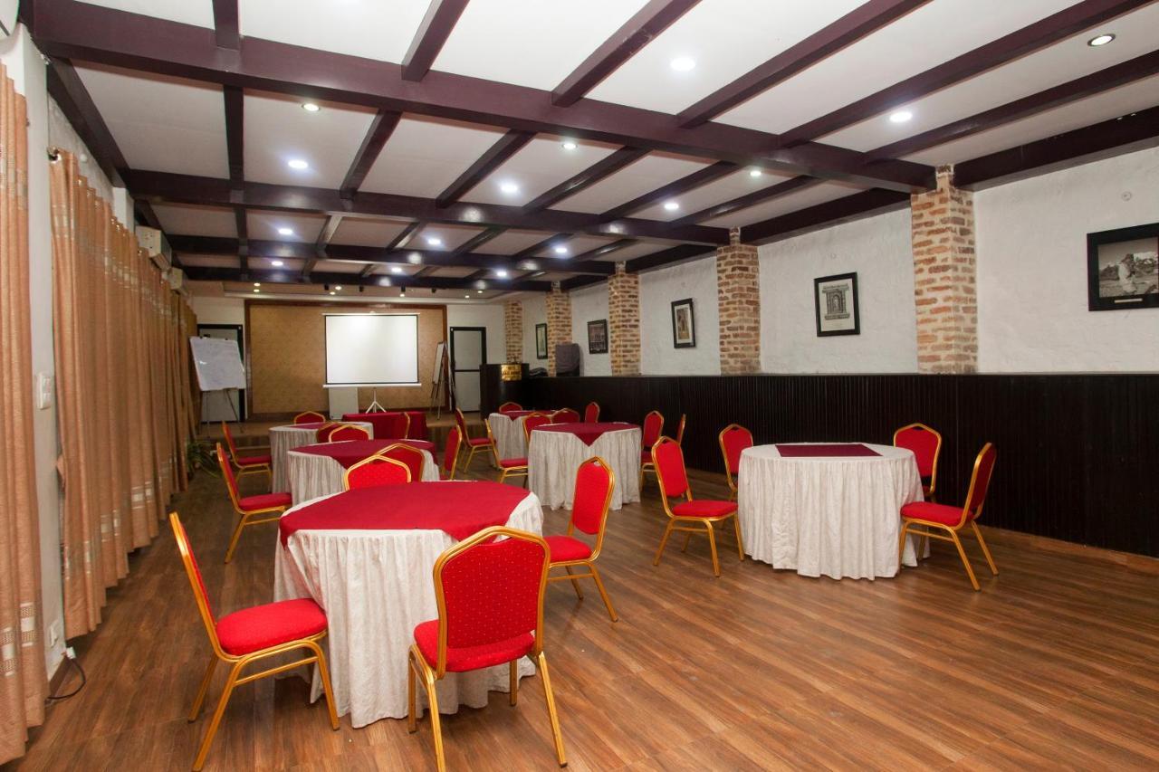 Oyo 738 Hotel Kaze Darbar Katmandu Zewnętrze zdjęcie